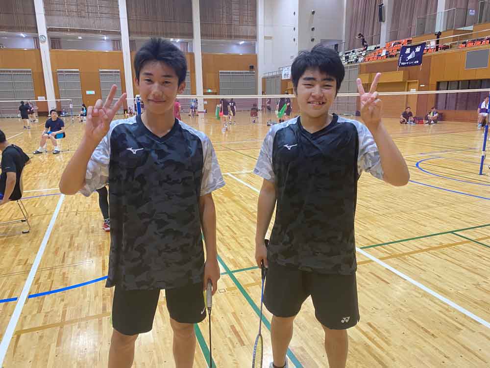 ユニフォーム正面